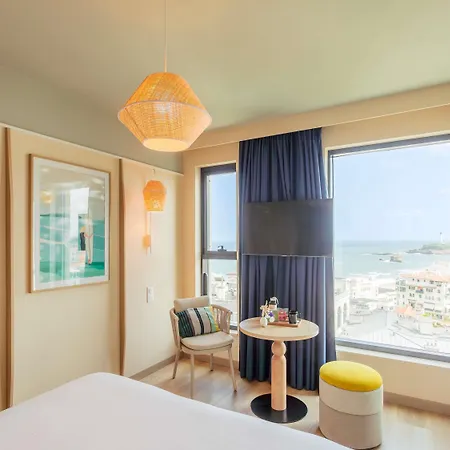 Mercure President 4*